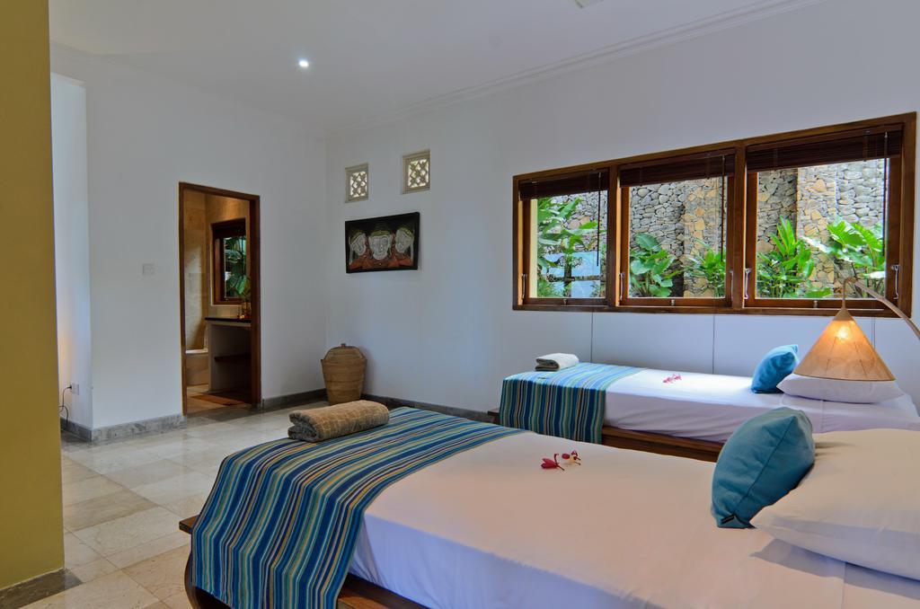 Villa Batu Tangga Amed Habitación foto